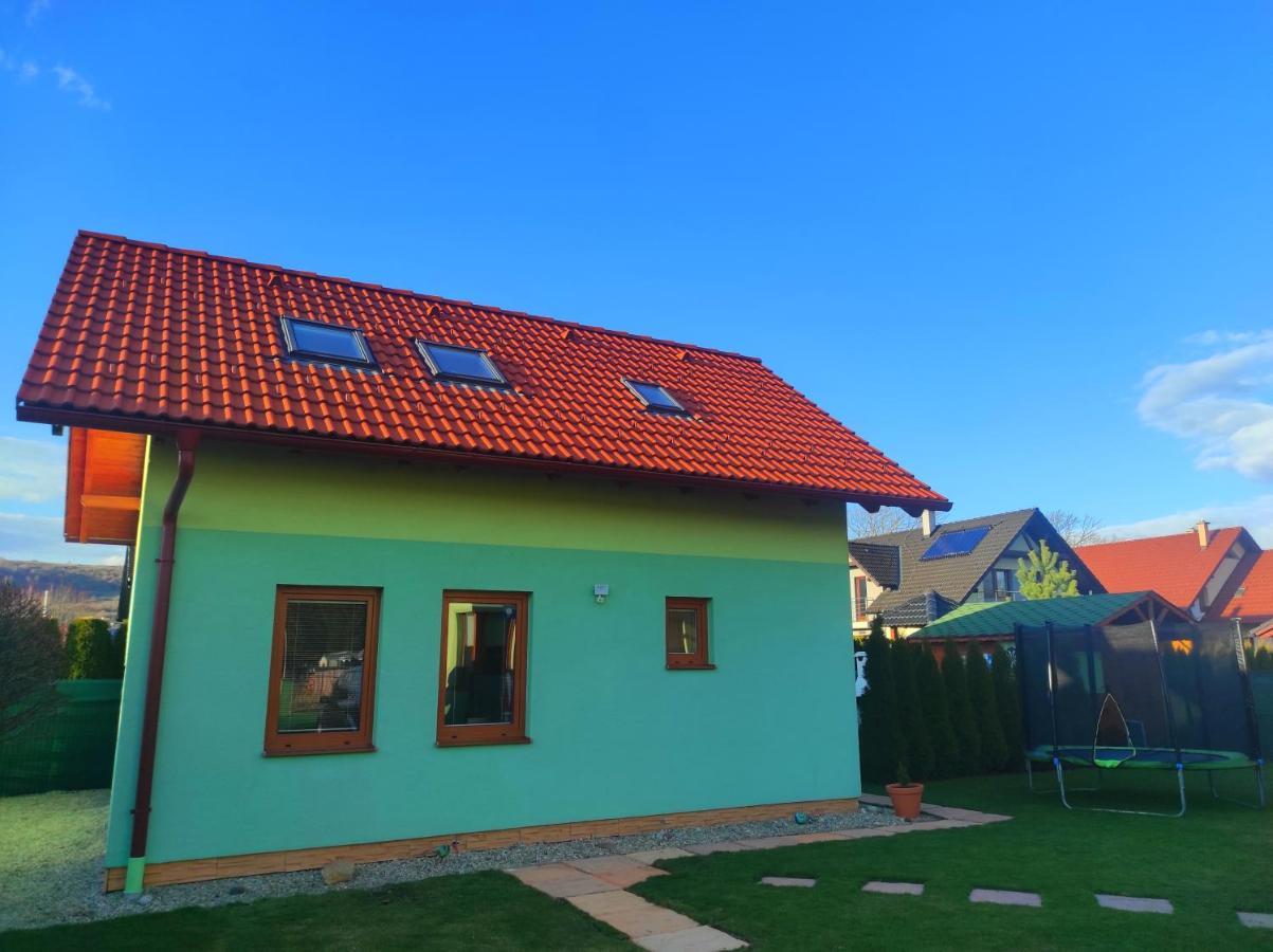 Green Cottage Besenova Exterior photo
